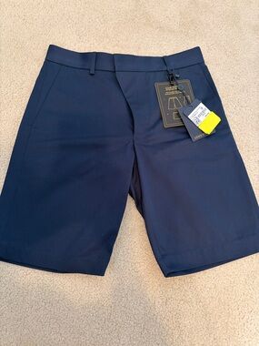 Authentic Louis Vuitton Slim Cotton Chino Shorts size 38.Brand New with tags.